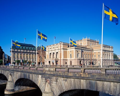 Sweden urges EU to tighten rules on tourist visas for Russians